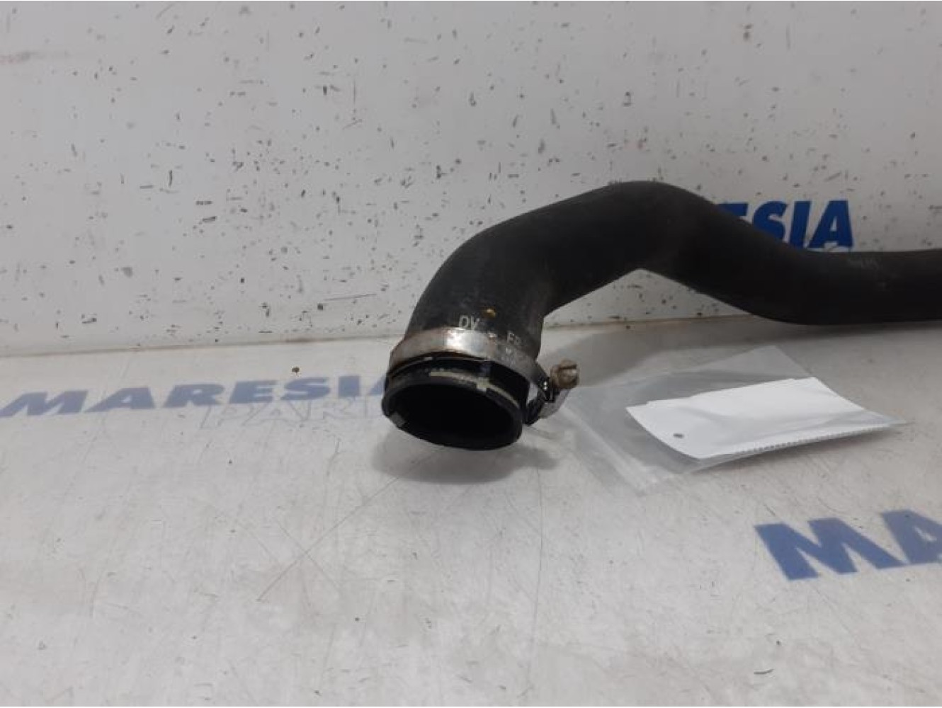 Citroen - C4 Picasso - Intercooler hose