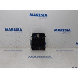 Peugeot - 207 - Fuse box