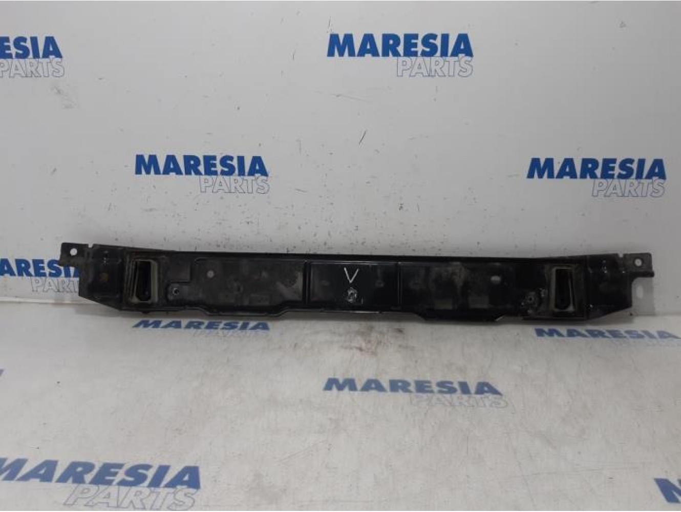 Citroen - C4 Picasso - Radiator bar