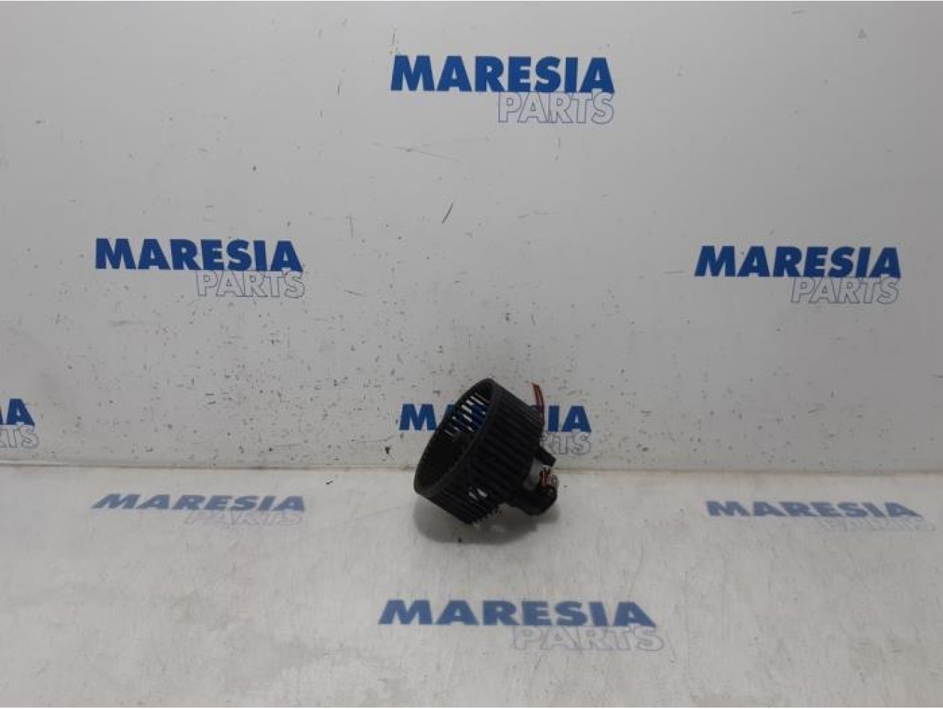 Renault - Twingo - Heating and ventilation fan motor