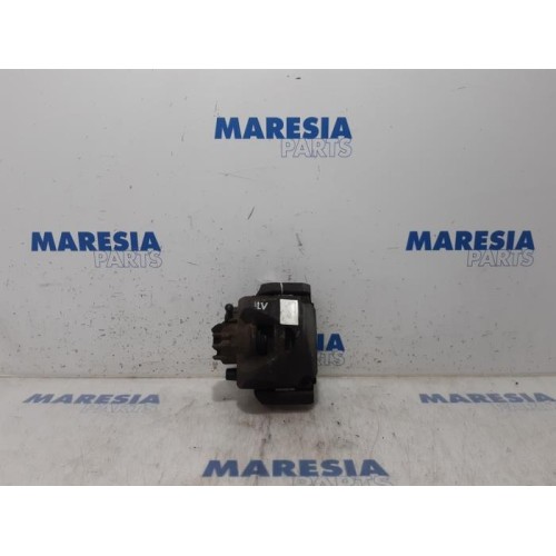 Peugeot - 3008 - Front brake calliper, left