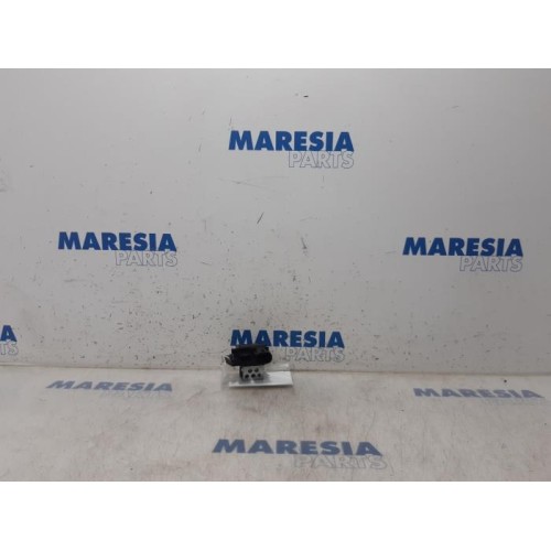 Peugeot - 3008 - Cooling fan resistor