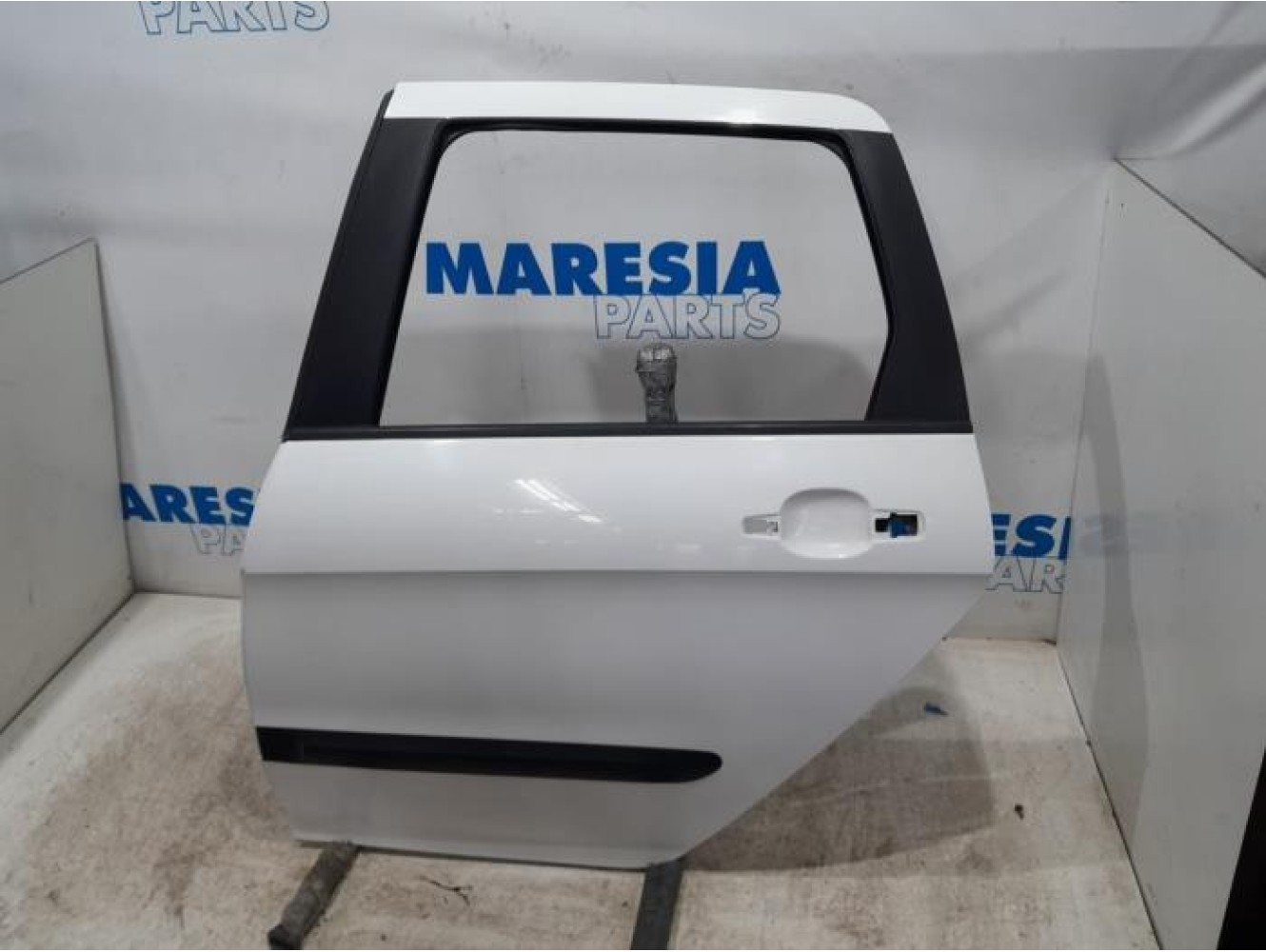 Peugeot - 308 - Rear door 4-door, left