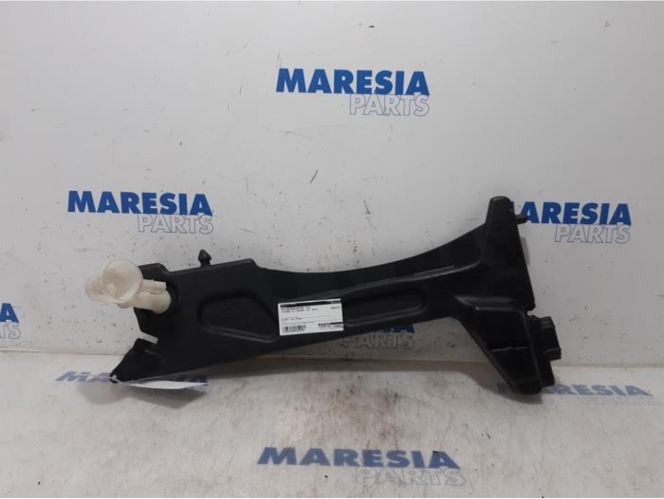 Citroen - C4 Picasso - Front windscreen washer reservoir