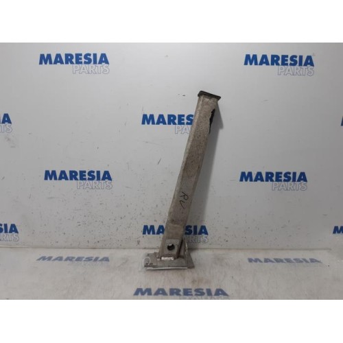 Peugeot - 308 - Subframe
