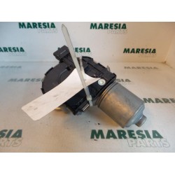 Peugeot - 308 - Front wiper motor