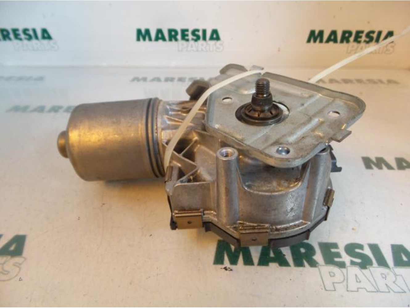 Peugeot - 308 - Front wiper motor