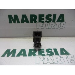 Renault - Laguna - Injector (petrol injection)