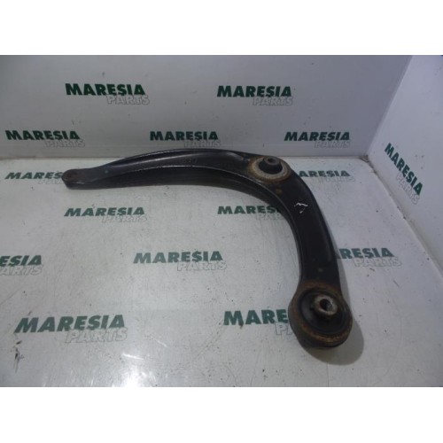 Peugeot - 308 - Front lower wishbone, left