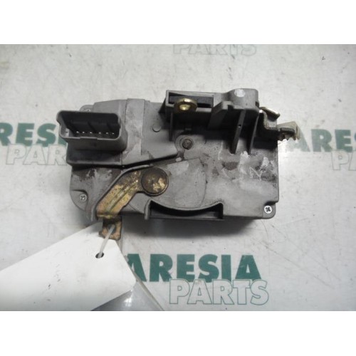 Citroen - C5 - Front door lock mechanism 4-door, right