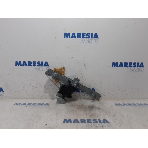 Renault - Clio - Rear door window mechanism 4-door, left