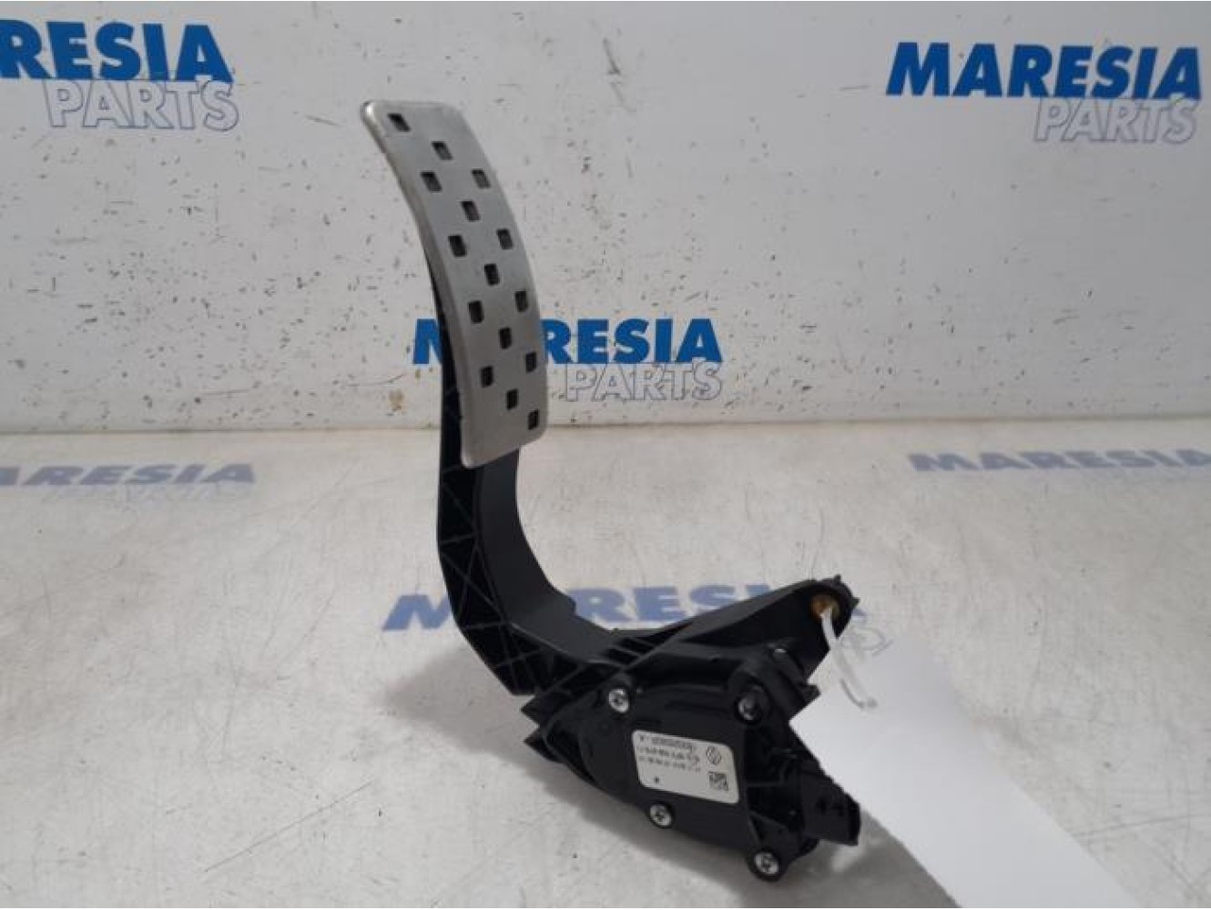 Renault - Clio - Throttle pedal position sensor