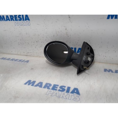 Renault - Twingo - Wing mirror, right