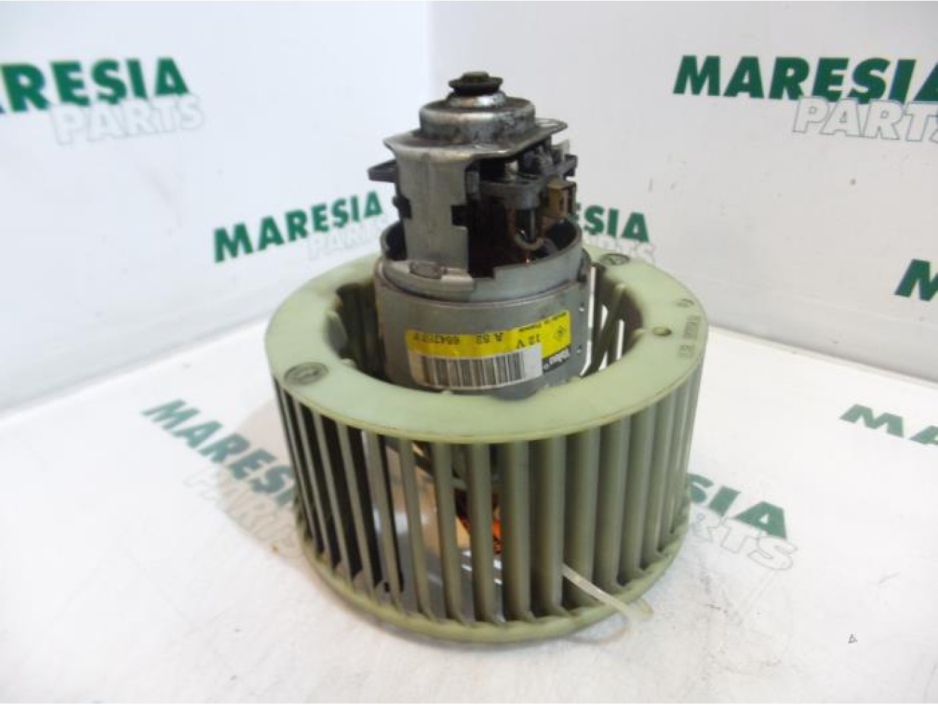 Renault - Megane - Heating and ventilation fan motor