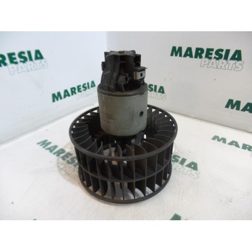 Renault - Megane - Heating and ventilation fan motor