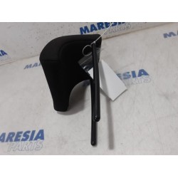 Peugeot - 308 - Headrest