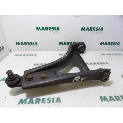 Renault - Twingo - Front lower wishbone, right