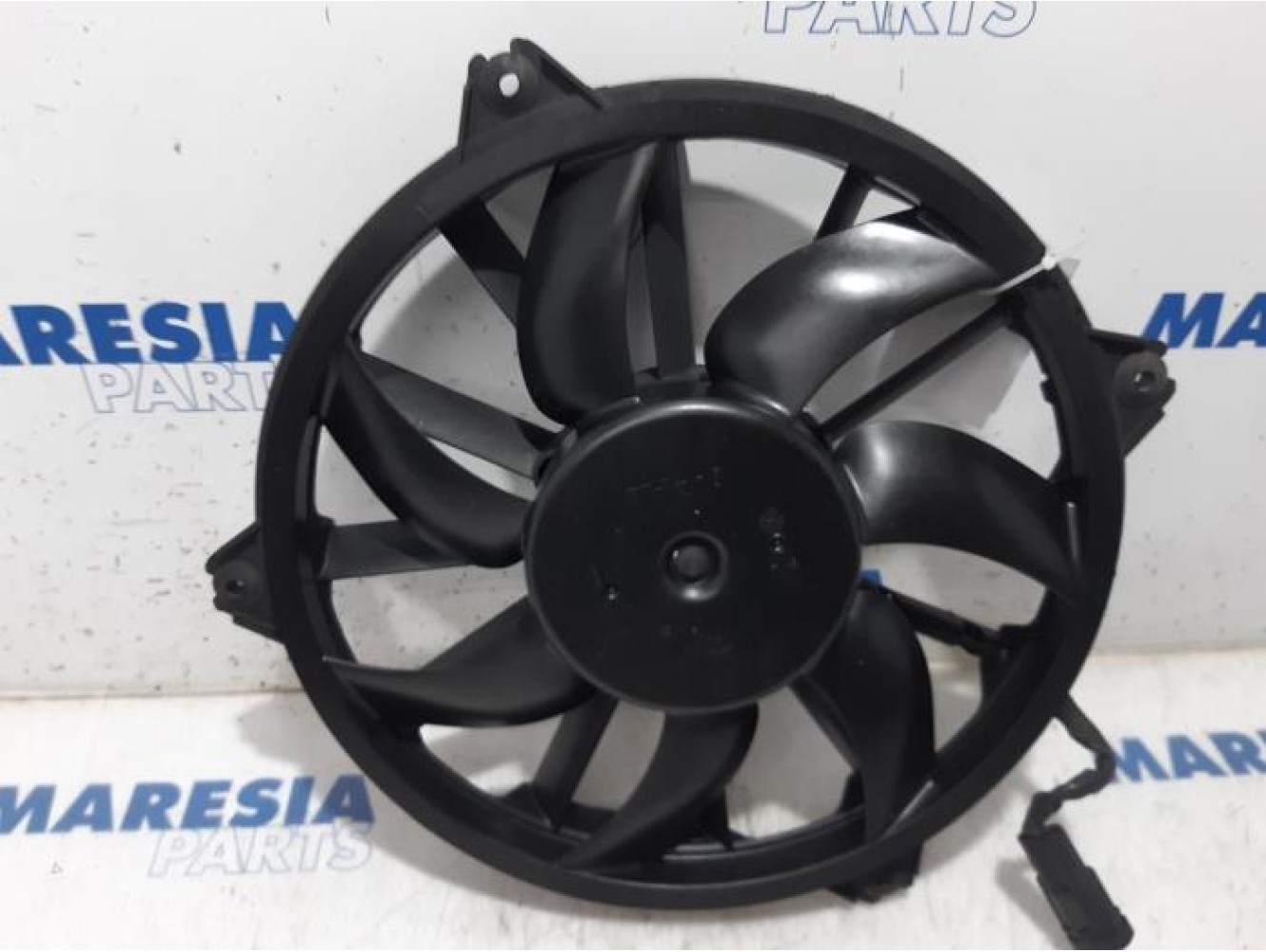 Citroen - C4 - Fan motor