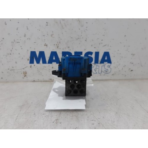 Citroen - C4 - Cooling fan resistor