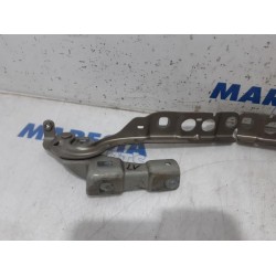 Citroen - C4 - Bonnet Hinge