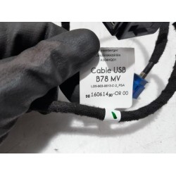 Citroen - C4 Picasso - AUX/USB aansluiting