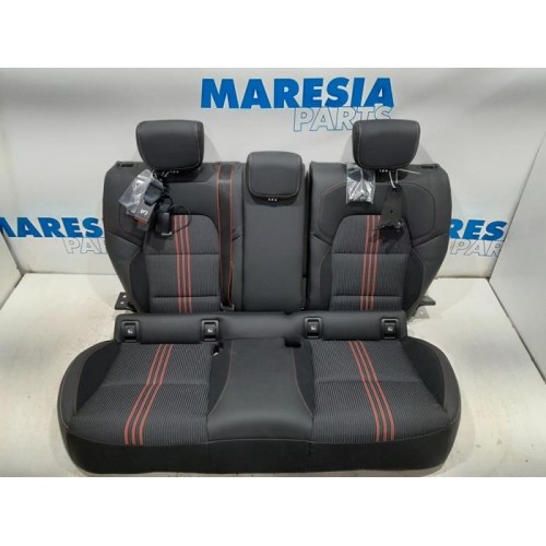 Renault - Clio - Rear bench seat