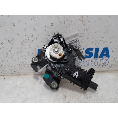 Citroen - C4 Picasso - Tailgate lock mechanism