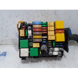 Citroen - C4 Picasso - Fuse box