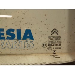 Citroen - C4 Cactus - Rear door window 4-door door, rear right