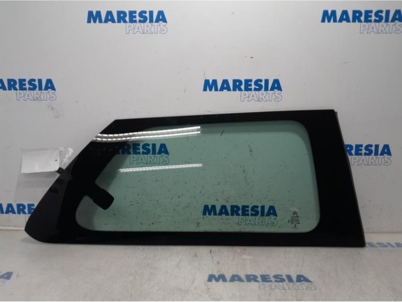 Citroen - C4 Cactus - Rear door window 4-door door, rear right