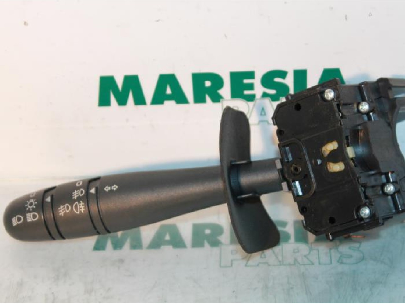 Renault - Megane Scenic - Indicator switch