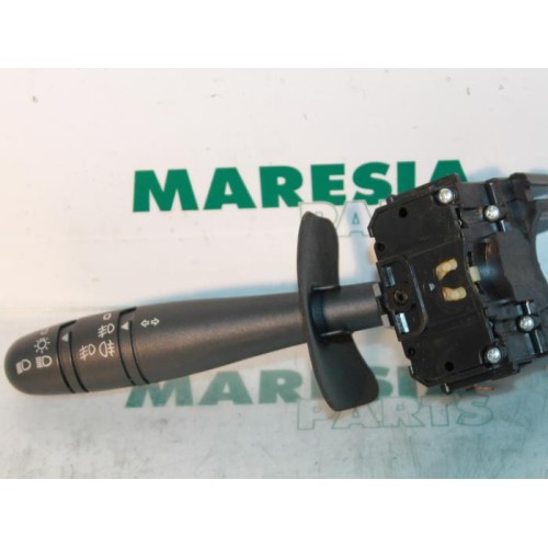 Renault - Megane Scenic - Indicator switch
