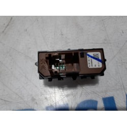 Citroen - C4 Picasso - Electric seat switch