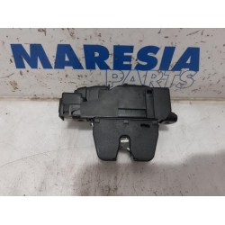 Citroen - C4 Cactus - Tailgate lock mechanism