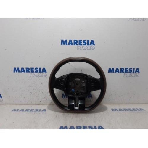 Citroen - C4 Cactus - Steering wheel