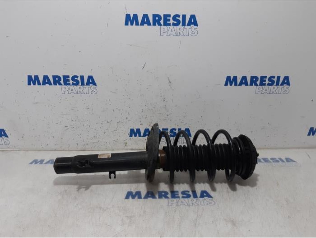 Citroen - C4 Cactus - Front shock absorber rod, left