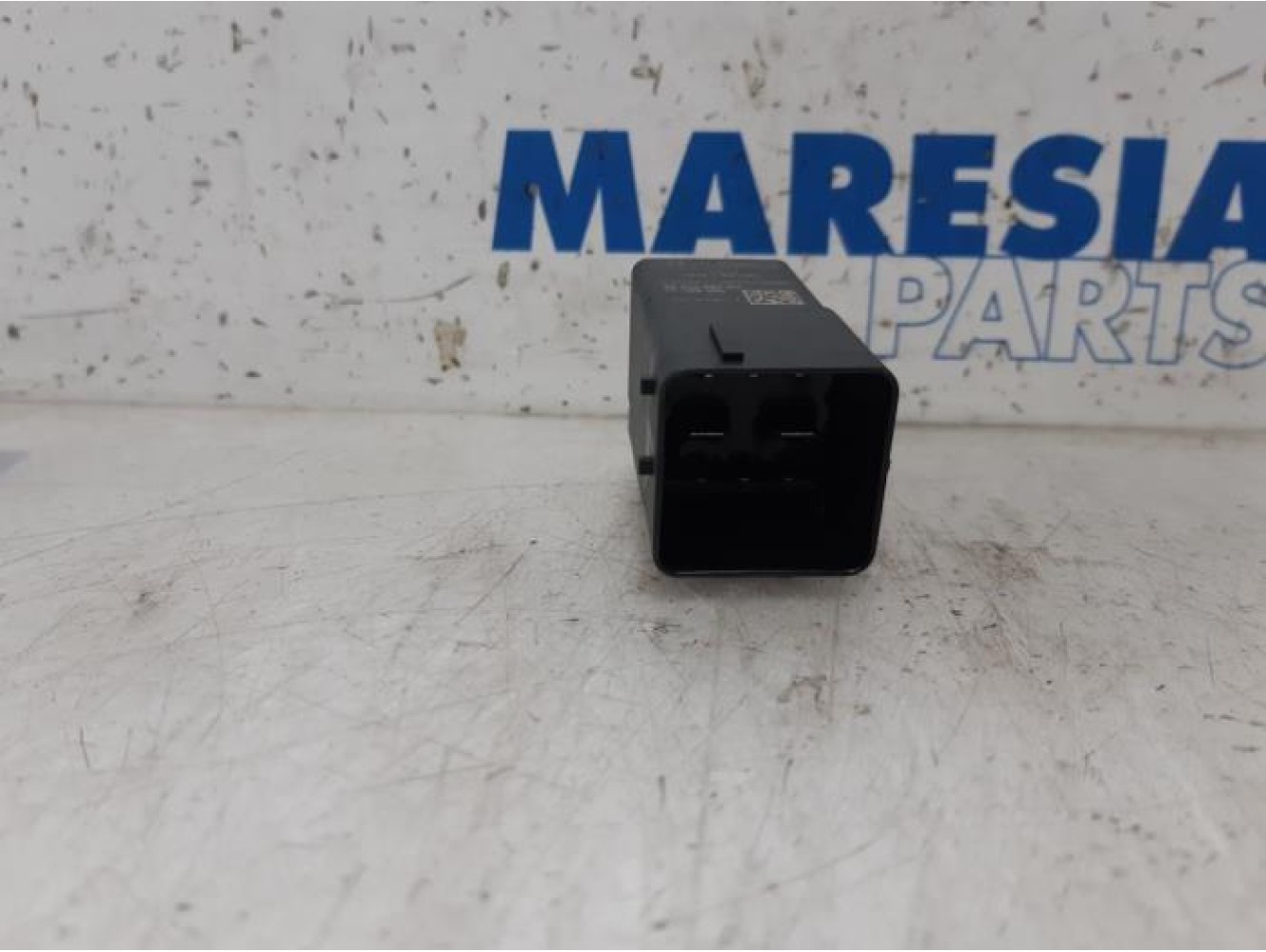 Citroen - C4 Cactus - Glow plug relay
