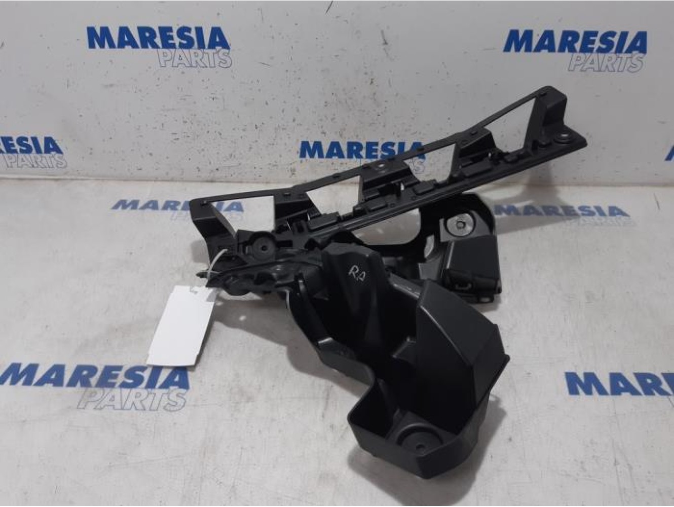Citroen - C4 Cactus - Rear bumper frame