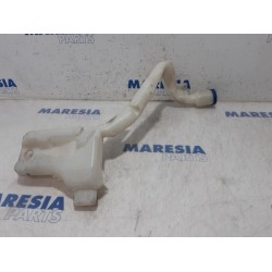 Citroen - C4 Cactus - Front windscreen washer reservoir