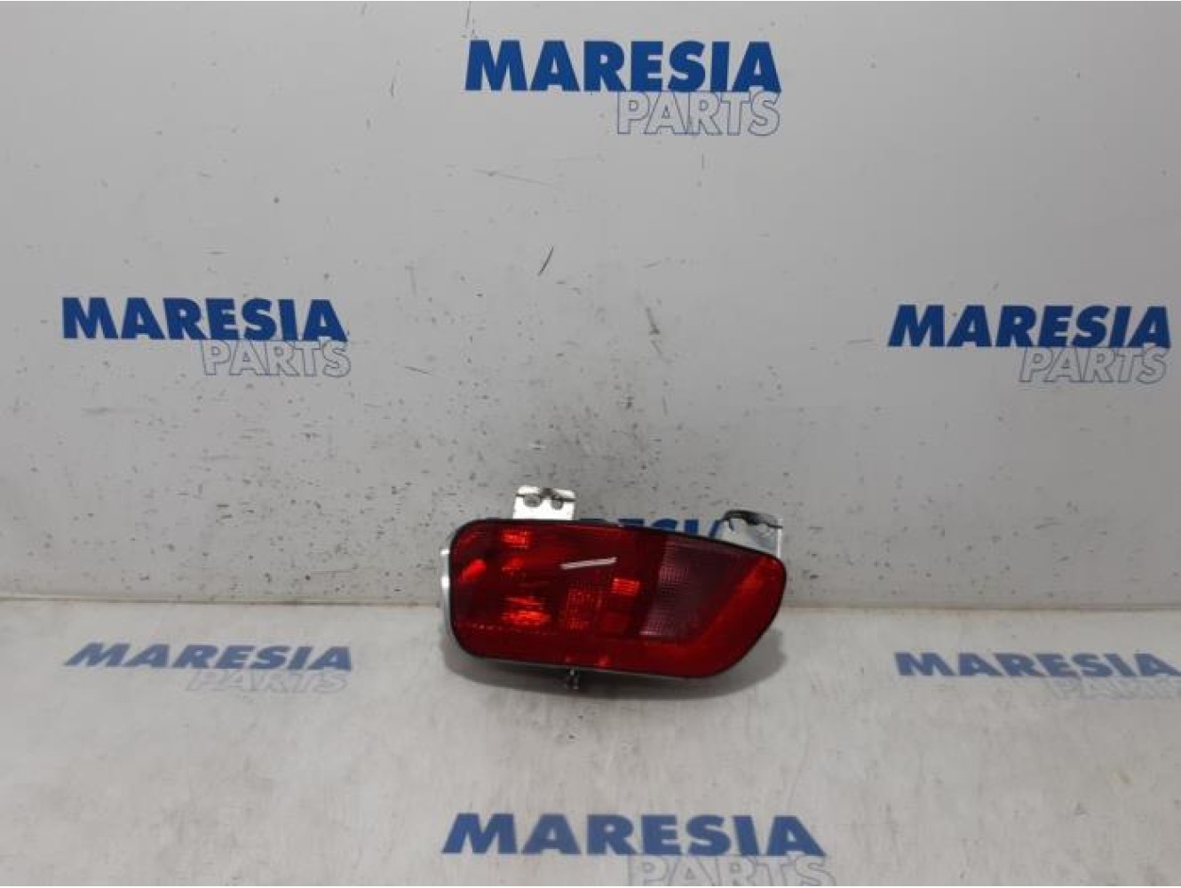 Citroen - C4 Picasso - Rear fog light