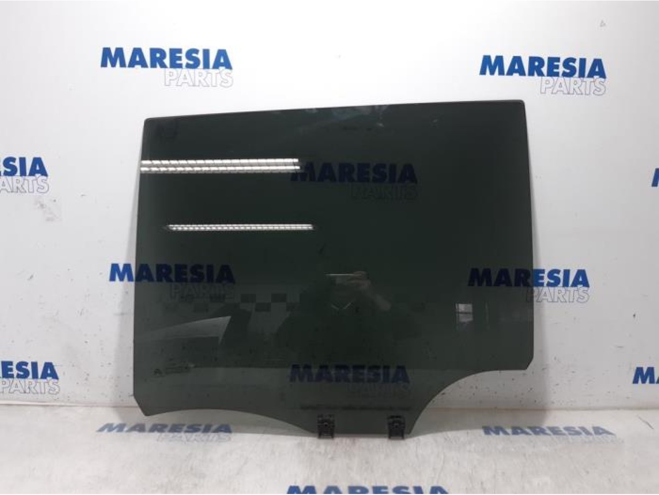 Citroen - C4 Picasso - Rear door window 4-door, left