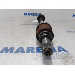 Renault - Clio - Front drive shaft, left