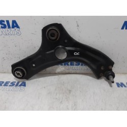 Renault - Clio - Front lower wishbone, right