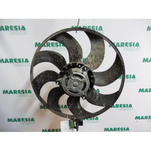 Fiat - Bravo - Fan motor