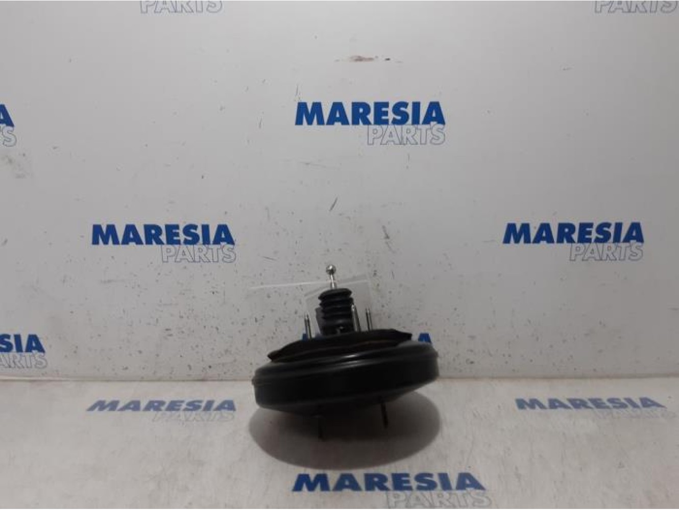 Citroen - C4 - Brake servo