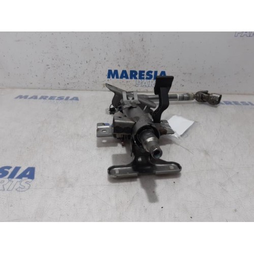 Citroen - C4 Picasso - Steering column housing