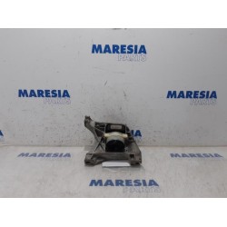 Citroen - C4 Picasso - Engine mount