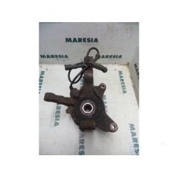 Renault - Megane - Fusee links-voor