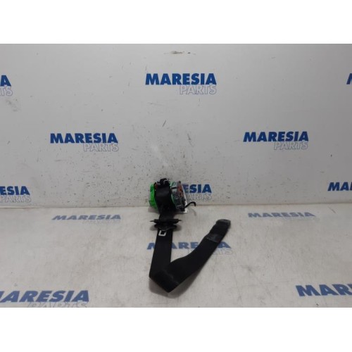 Citroen - C4 - Front seatbelt, right