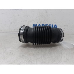 Renault - Clio - Air intake hose
